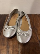 Silver Girls Ballet Flats Size 2