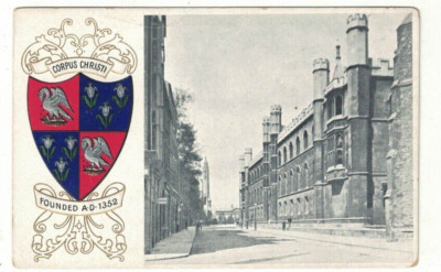 Postkarte Cambridge University Corpus Christi College geprägtes Wappen
