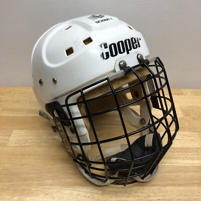 Cooper SK 2000 L Ice Hockey Helmet White + Itech M90 Type 1 Cage Face Mask