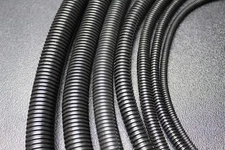 20 FT 1/4 INCH BLACK SPLIT LOOM TUBING CONDUIT POLYETHYLENE WIRE SLT14