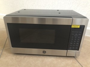 Ge 0 7 Cu Ft 700 Watt Countertop Microwave Stainless Steel