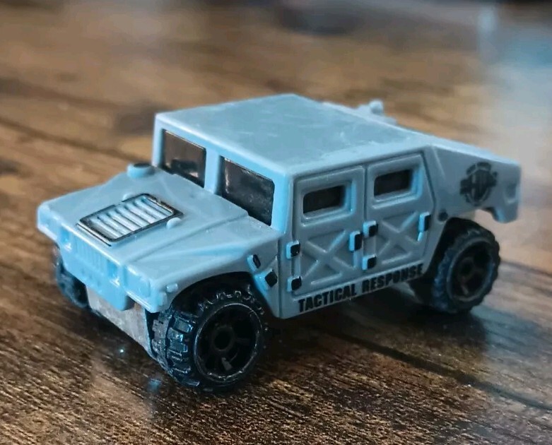 Picture 2 of 3