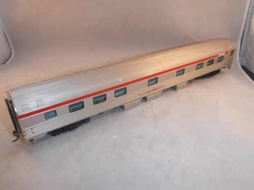 Rapido HO CP Rail 85' Budd Manor Dormitorio Acción Rojo "Drummond Manor" #10322 | Condition: New