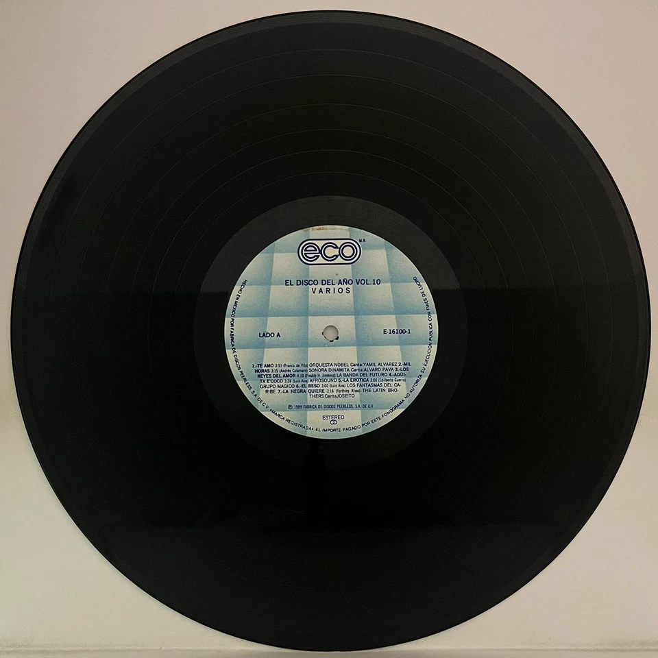 EL DISCO DEL AÑO VOL. 10, FEAT. AFROSOUND / TITANES, 1989 MEXICAN LP, SEXY COVER - Image 3 of 4