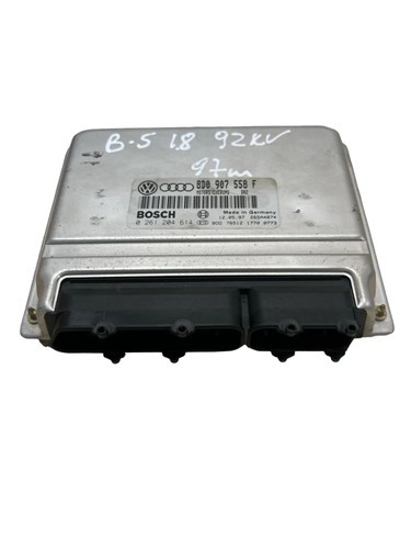 VW PASSAT B5 3B2 Motorsteuergerät ECU 8D0907558F 1.80 Petrol 92kw 1998 25057355