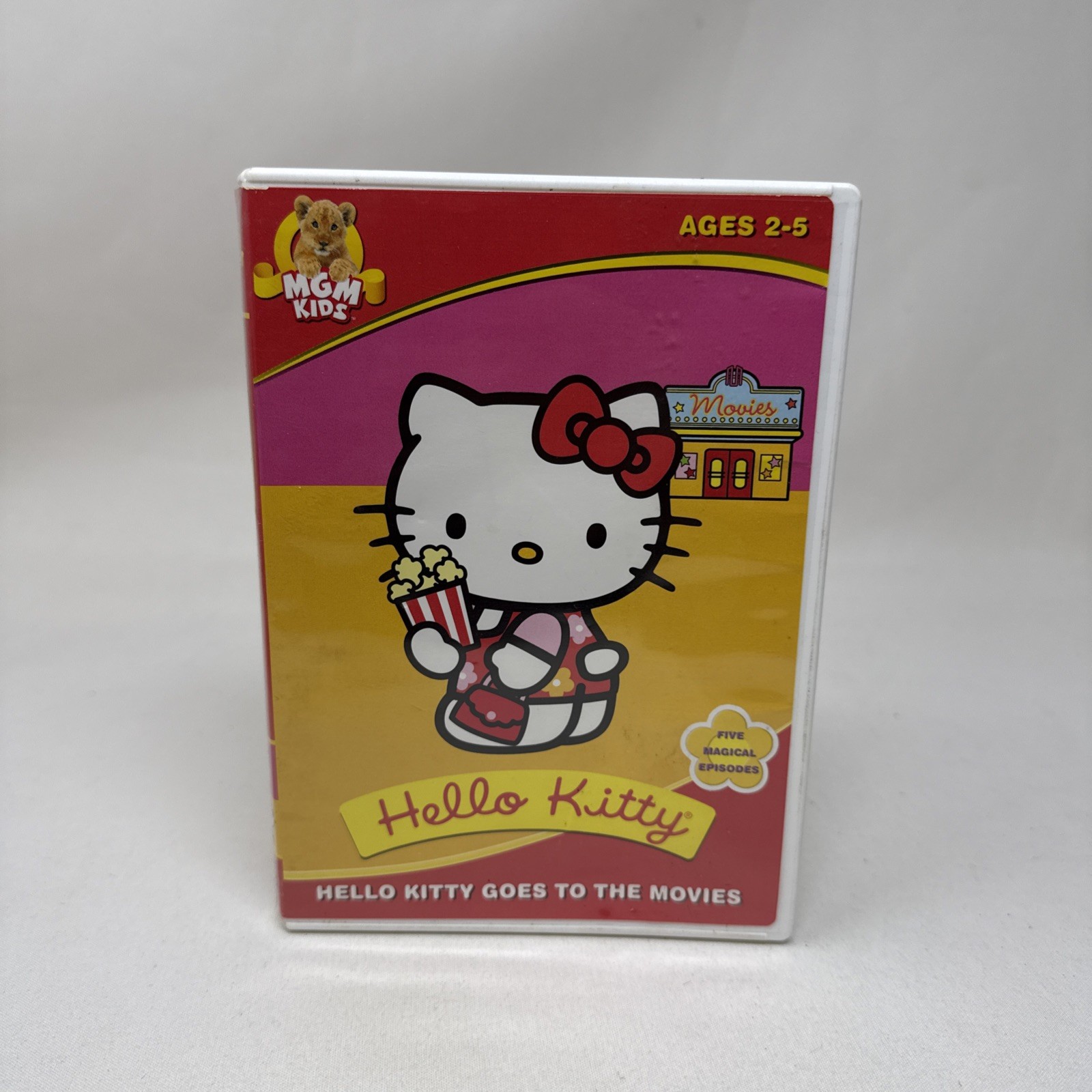 Hello Kitty Goes to the Movies (DVD, 1987)