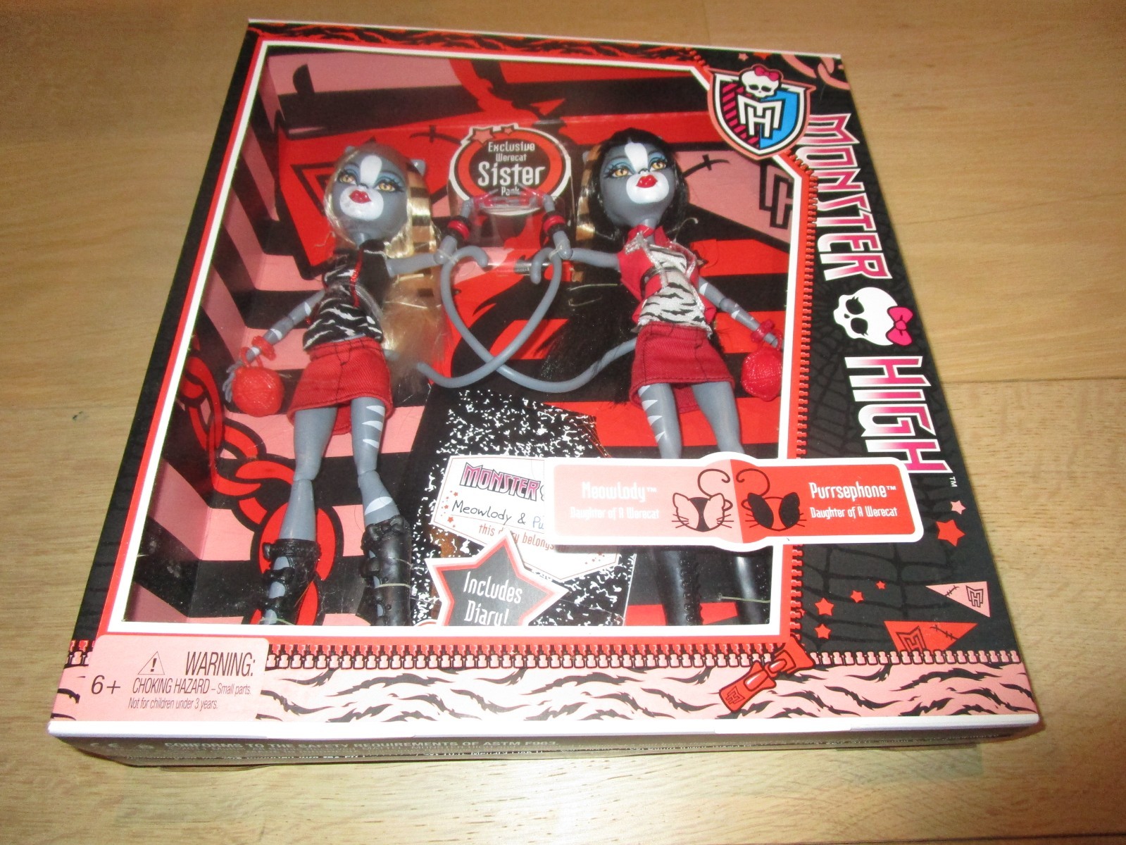 Monster High Werecat Sisters Meowlody & Purrsephone 2011 w/ Diary MH
