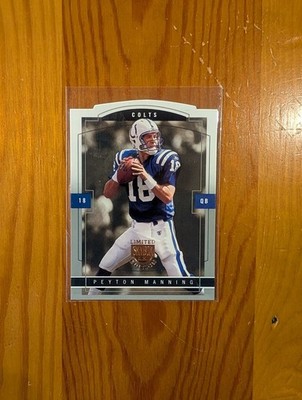 2003 Fleer Skybox L.E. Limited Edition Football Peyton Manning #27 Die Cut