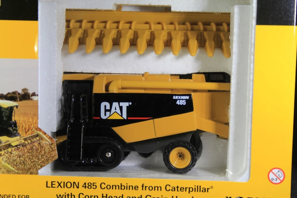 1/64 Cat Caterpillar Lexion Combine 485 With Corn And Grain Heads - Image 3 of 4