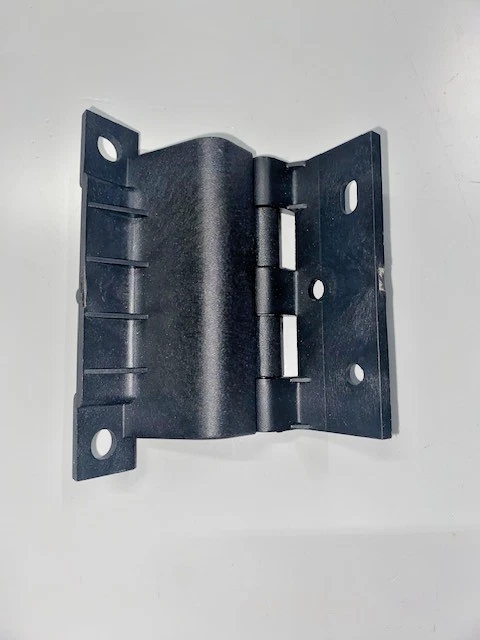 BISAGRA TAPA CONSOLA MAZDA ORIGINAL 1993-1997, PIEZA NUEVA OEM, NÚMERO DE PIEZA GA2A6446Y Foto 3 de 4