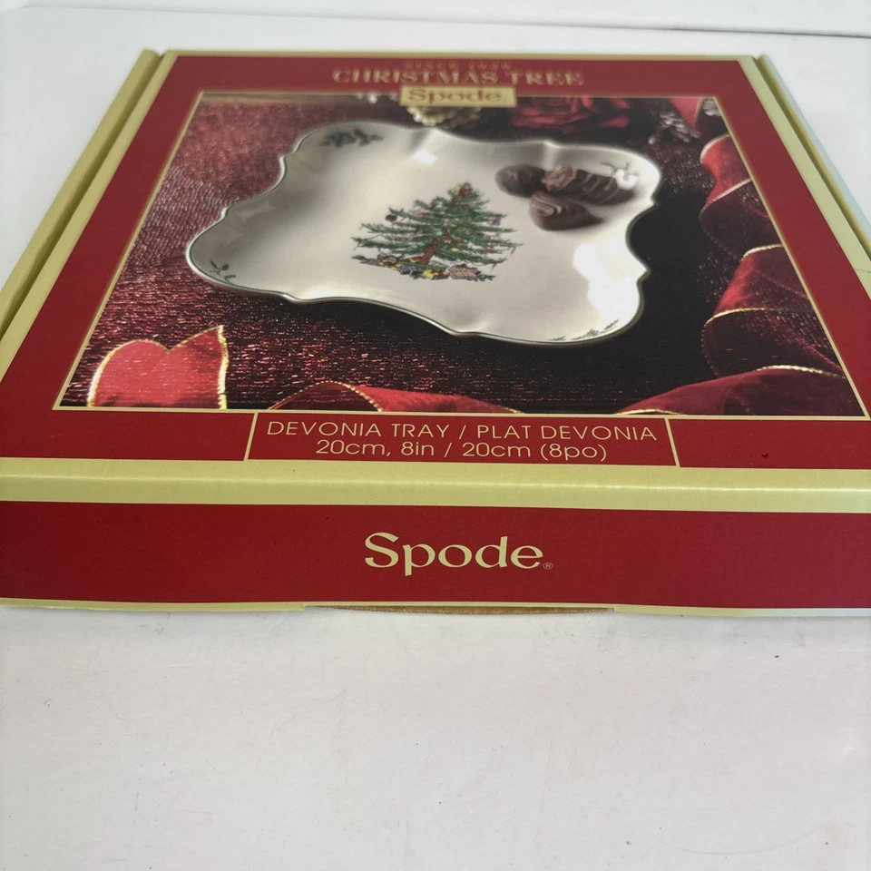 Spode Christmas Tree Fine Earthenware 8 Inch Devonia Tray, Holiday Serving Bowl - Image 3 of 4