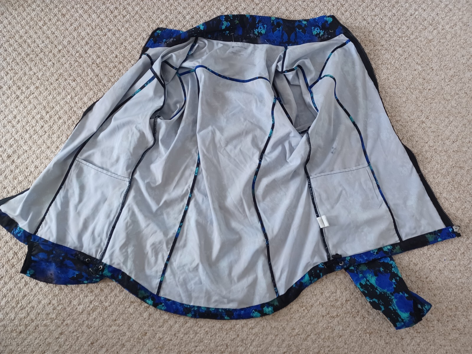 FABLETICS Performance Women's Running Jacket Full… - image 8