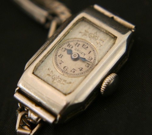 Vintage 1929 Ladies' Swiss 15J Gruen Guild A white gold filled wristwatch, runs - Picture 7 of 10