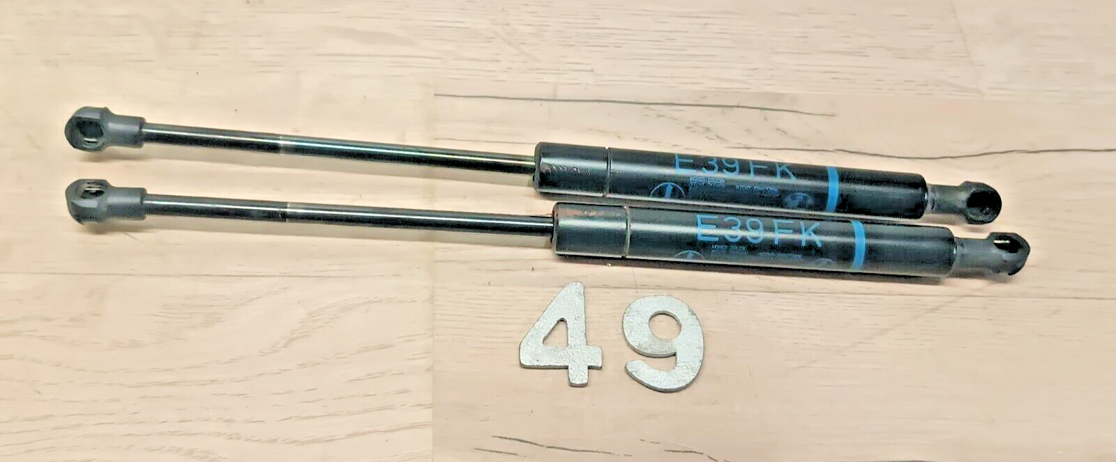 Gasdämpfer Motorhaubenscharniere vorne BMW E39 530d E39 E39FK 
