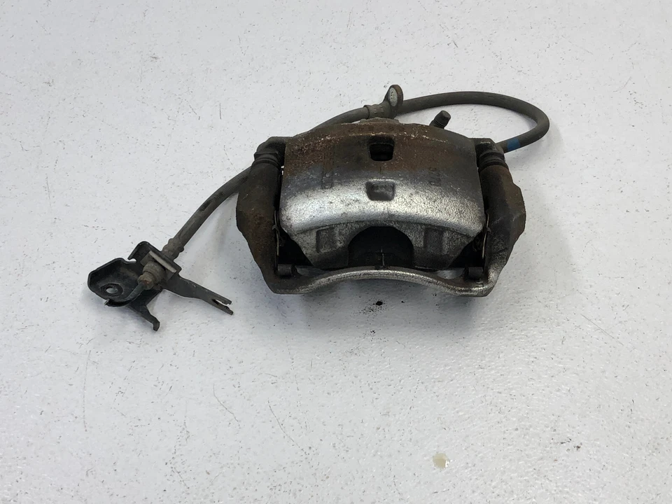 Pinza de freno delantera izquierda Honda Insight 2019-2022 1480 OEM Foto 3 de 4