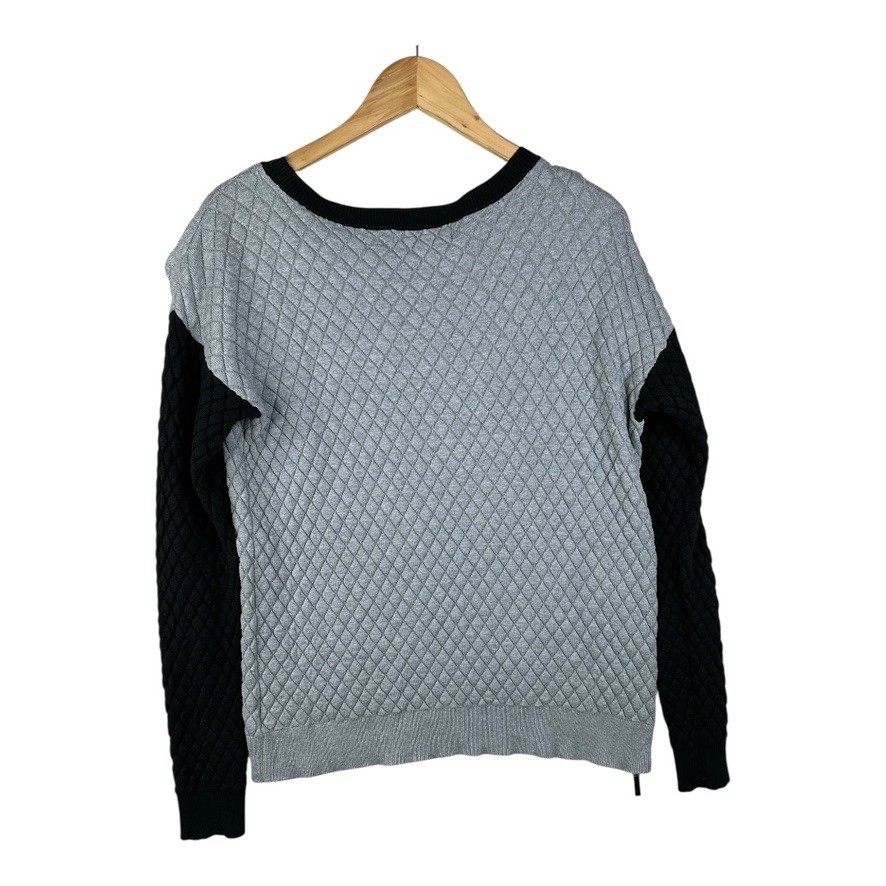 Michael Kors Womens Crew Neck Gray Quilted Sweater Size Medium thumbnail 2