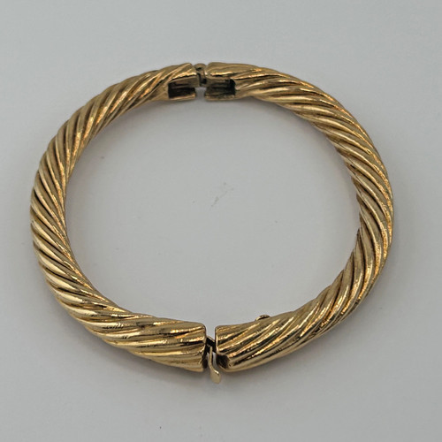 Joan Rivers Vintage gold-tone Twisted-design hinged bangle