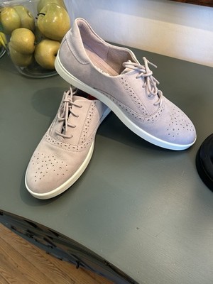 ECCO Shoes Womens Size 8.5Taupe Suede Perforated Wingtip Lace Up Casual Sneakers