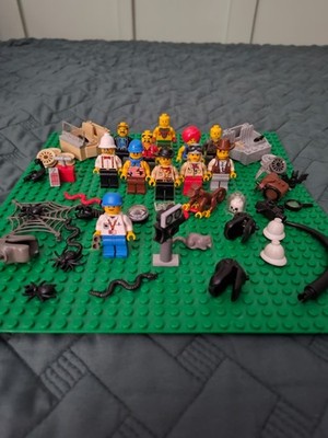Lego Johnny Thunder Minifigures Lot