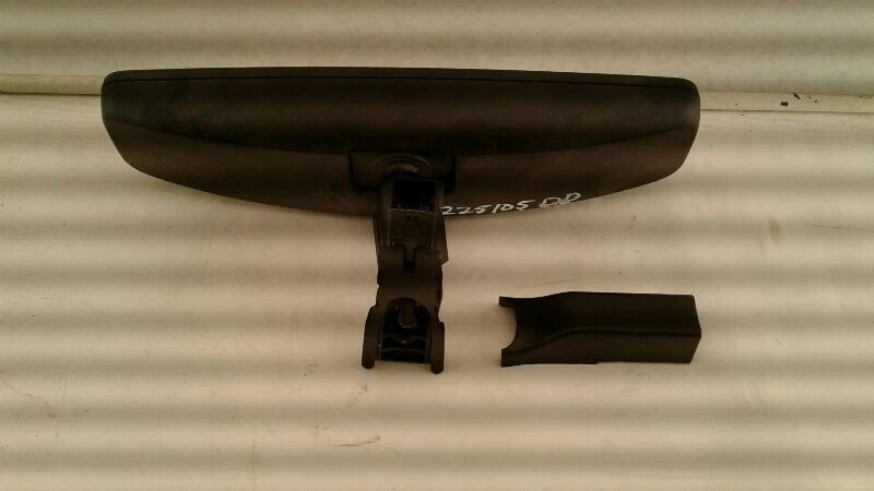 2014-2019 Chevy Silverado 1500 Interior Rear View Mirror Telematics W/O Auto Dim - Image 3 of 4