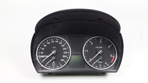 BMW X1 E84 2012-15 Tacho Tachometer Kombiinstrument 928381503 225944308