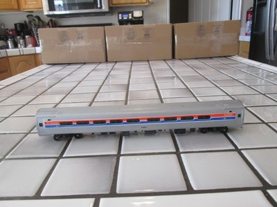 AMTRAK PASSENGER CAR HO SCALE