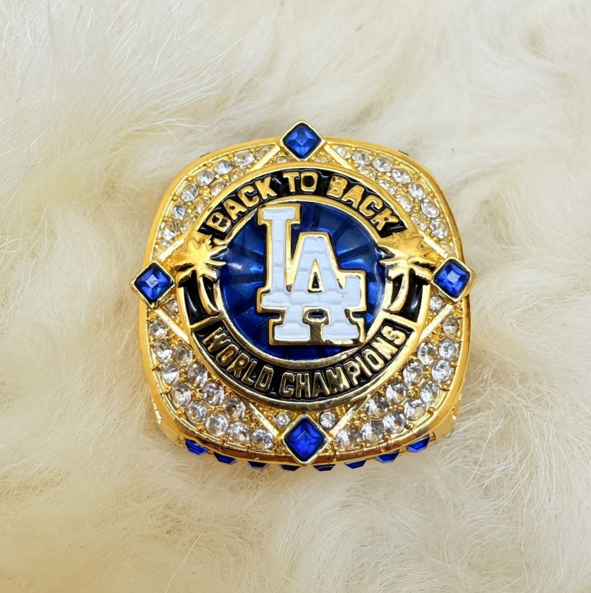 MLB 2025 Los Angeles Dodgers World Series Championship Ring (Fan