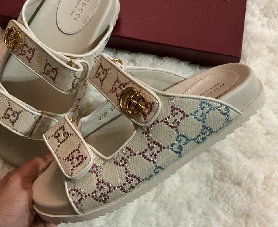 Sandalias de lona beige con monograma talla GG 39 Foto 3 de 3