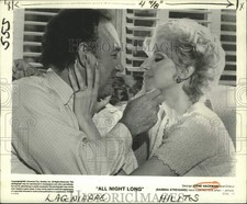 1981 Press Photo Gene Hackman  Barbara Streisand in "All Night Long"