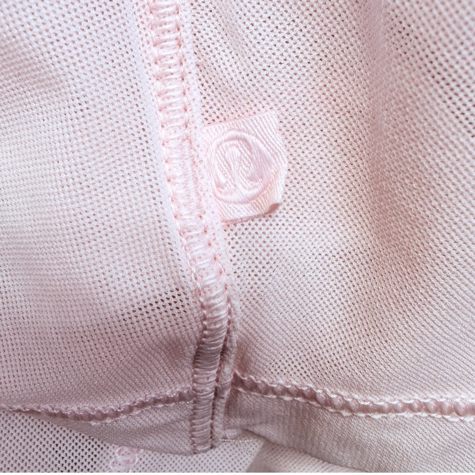 Lululemon Lightweight Mesh Reversible Yoga Tee sz 4 Strawberry Milkshake LW3FOY image 5