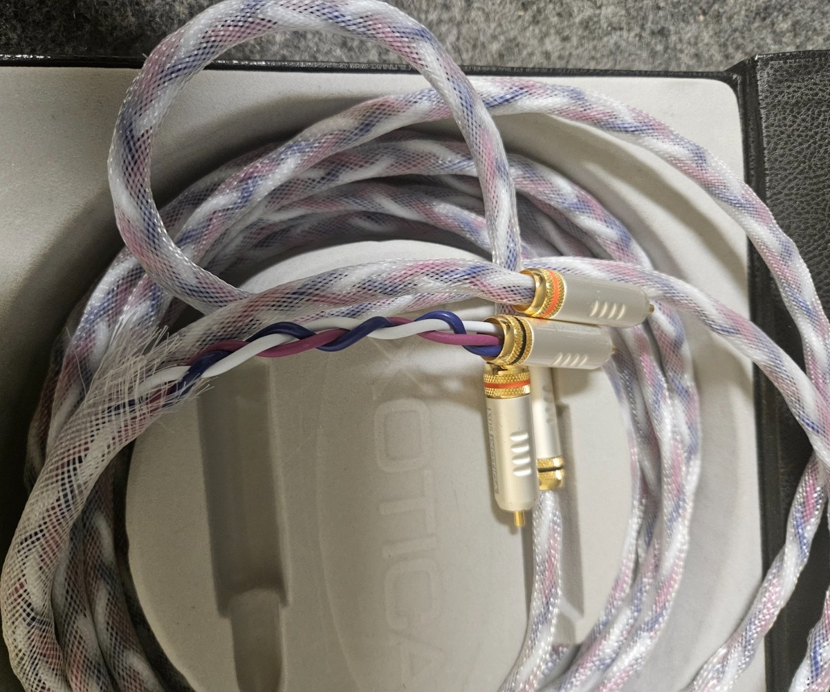 IXOS Ixotica Stereo Audio RCA Cable Braid Interconnect IX2S 3
