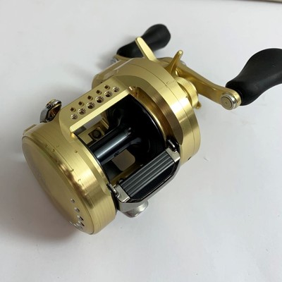 (美品)SHIMANO CALCUTTA CONQUEST MD 400XG SHIMANO 23 CALCUTTA CONQUEST MD 400XG with dents 045959