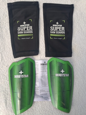 Derbystar Super v25 Schienbeinschützer medium neu