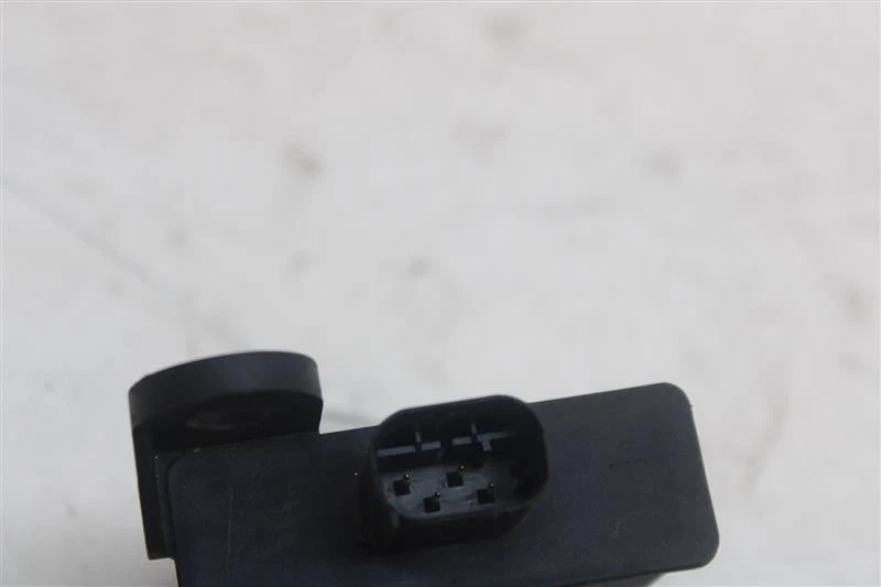 Used Tire Pressure Monitoring System (TPMS) Control Mod fits: 2009 Bmw 335I Susp - Image 4 of 4