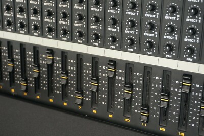 Kawai MX-16 Sixteen Channel Compact Keyboard Mixer - 100V | eBay