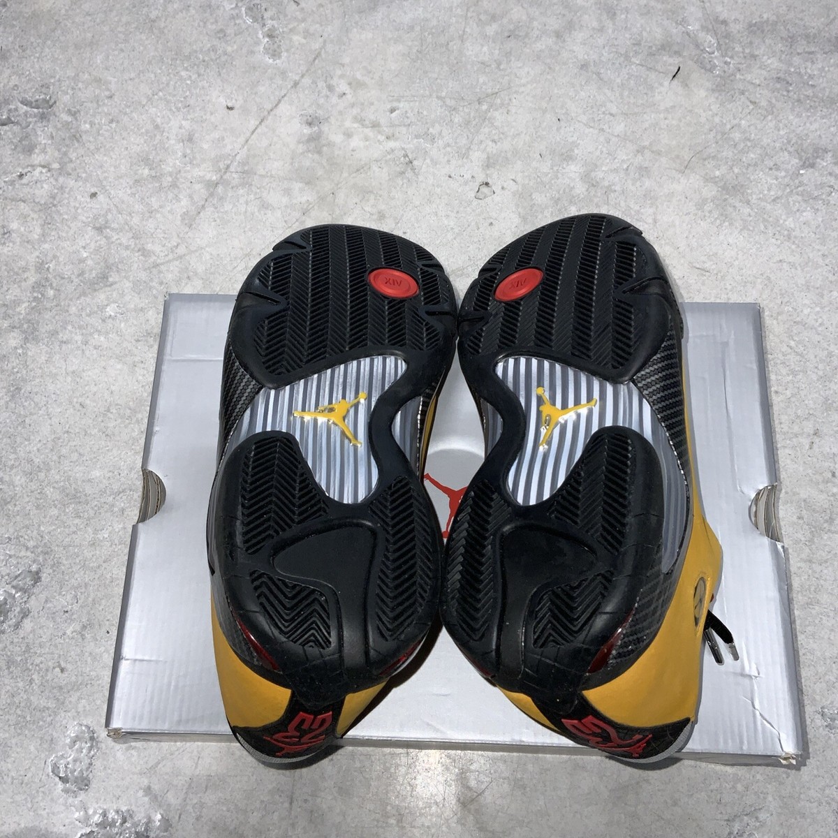 シューズ(男性用) Jordan 14 YELLOW FERRARI Jordan Air Jordan 14 