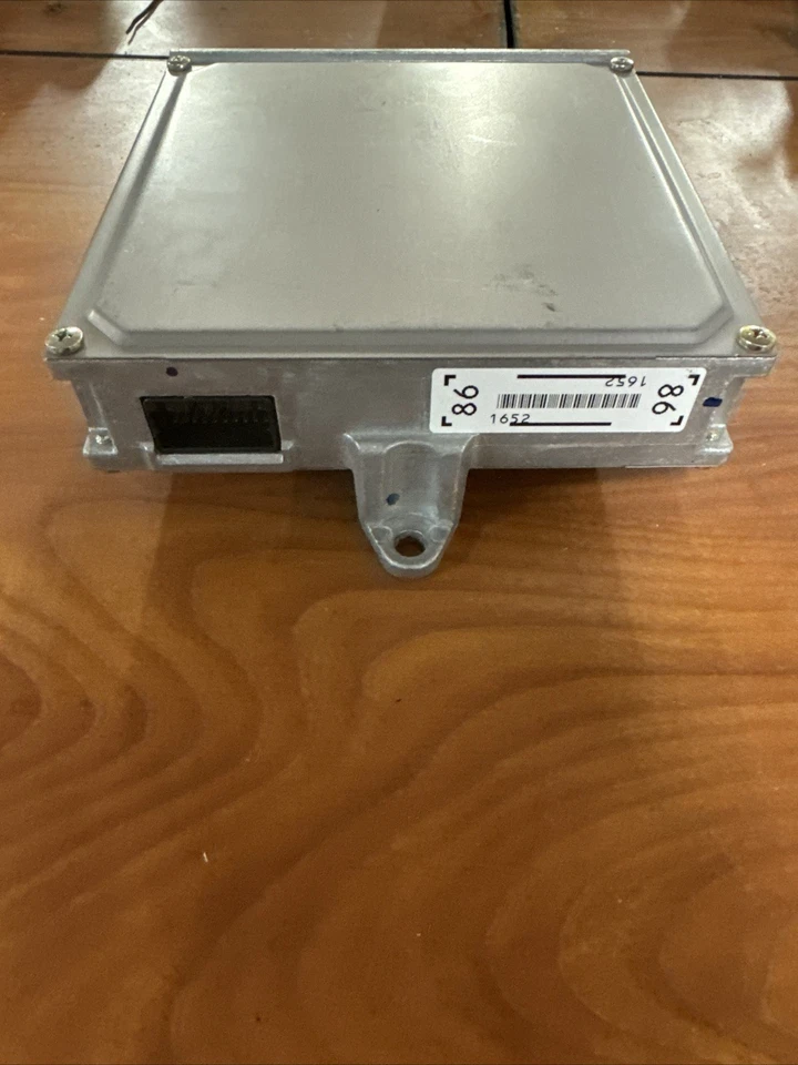 Acura TL 2001-2003 3,2 L ECU 37820-P8E-A54 Foto 2 de 4