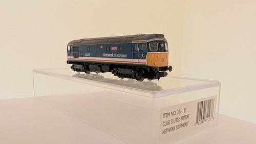 Graham Farish (371-127) Class 33 '33035' "Spitfire" in Network Southeast Livery | Condition: Used