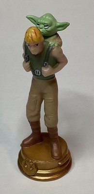 STAR WARS REBEL ALLIANCE LUKE SKYWALKER YODA KNIGHT CHESS PIECE- LUCASFILM LTD.