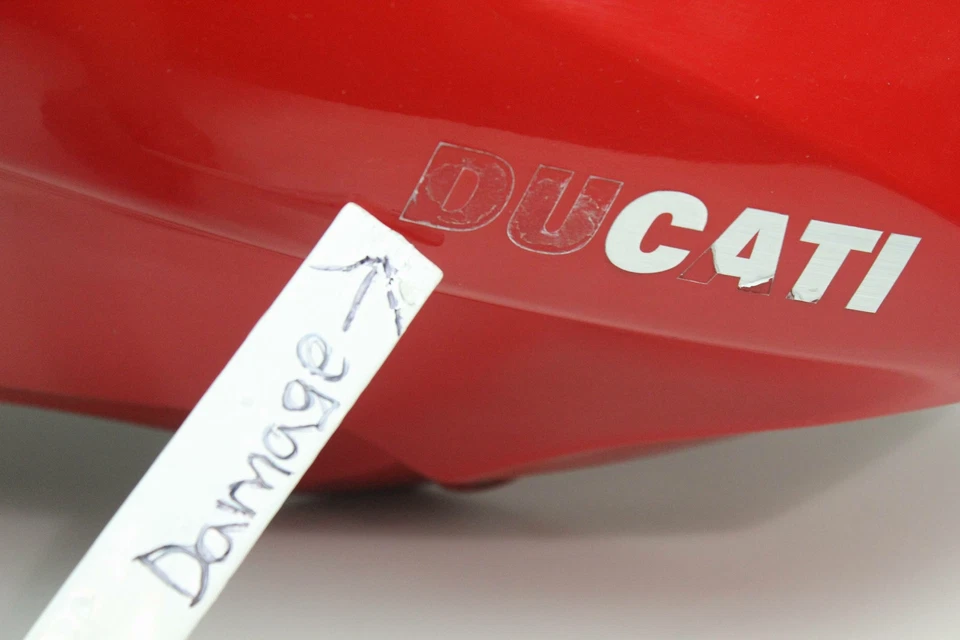 Carenado conjunto tanque gasolina combustible Ducati Streetfighter 1098S 1098 OEM Foto 4 de 4