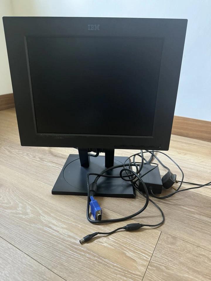 IBM Monitor 15 Inch 9511-AG1 - Image 2 of 3