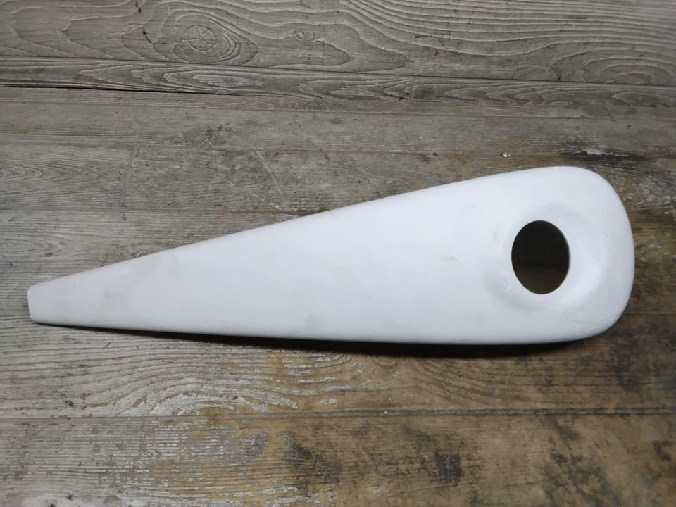 Tapa de tanque de gasolina Harley Davidson Touring personalizada fibra de vidrio sin pintar Foto 4 de 4