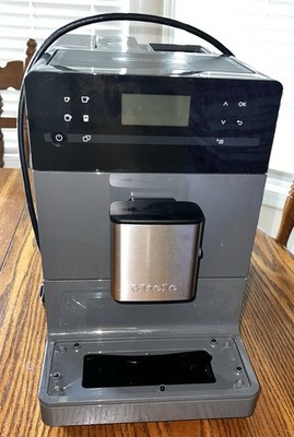 Miele CM 5300 Coffee Machine-FOR PARTS ONLY