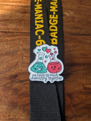 We Have So Much Chemistry Together   Emaille Pin Anstecker süß lustig Geschenkidee