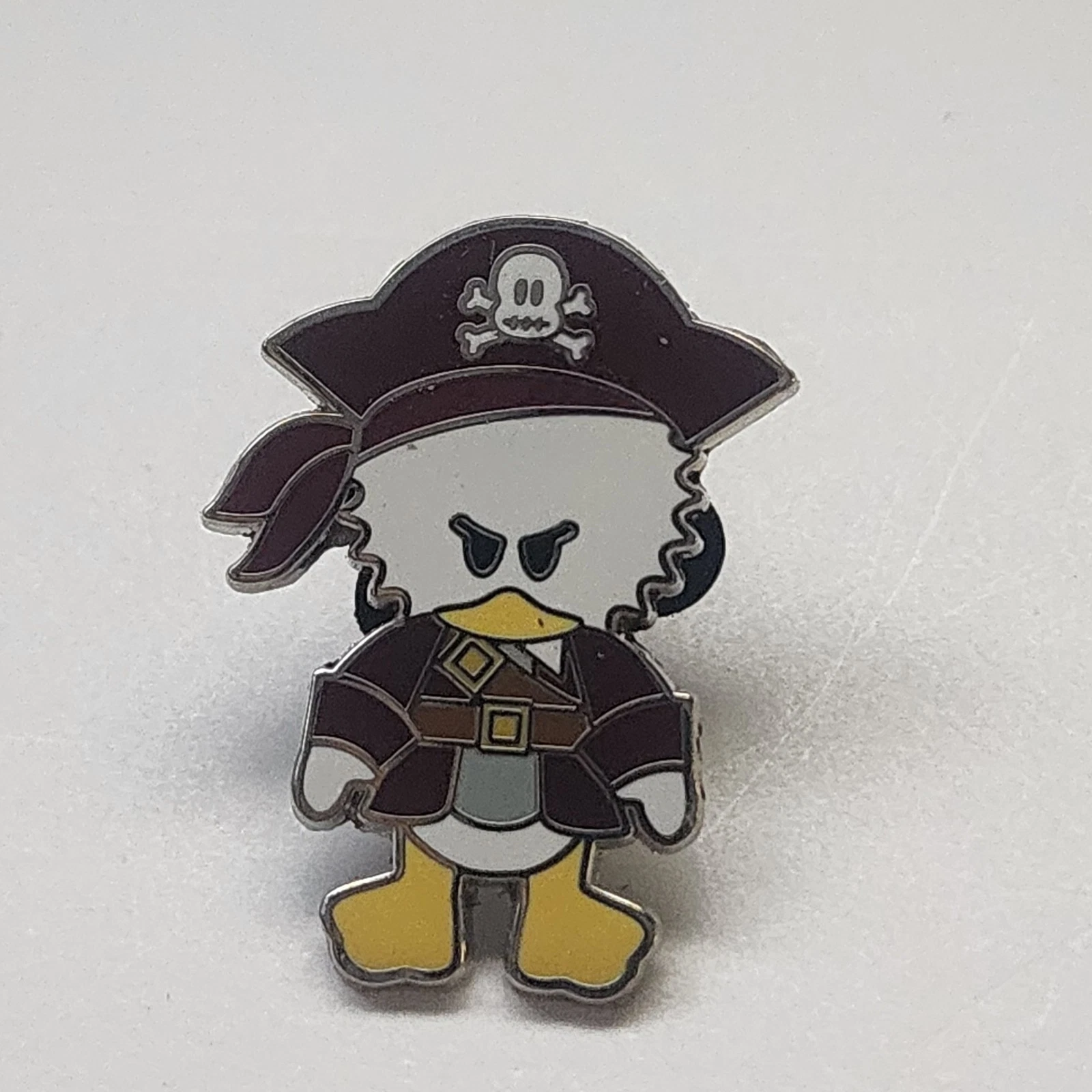 Authentic Disney Trading Pin - Pirates of the Caribbean Donald Duck 2007