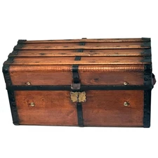 Jenny Lind Trunk Civil War Victorian Era Brass Lock  Refinished and Lined Key