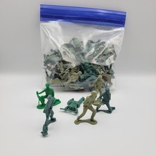VTG Plastic Army Men Figures Military Lot of 58 Toy Soldiers Classic Retro