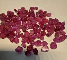 Ruby *rare* faceting rough gemstones Mozambique 78 Carats