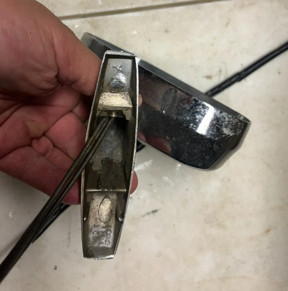 Espejo retrovisor remoto izquierdo del lado del conductor Buick Skylark GS Riviera Electra LeSabre 1970-72 Foto 4 de 4