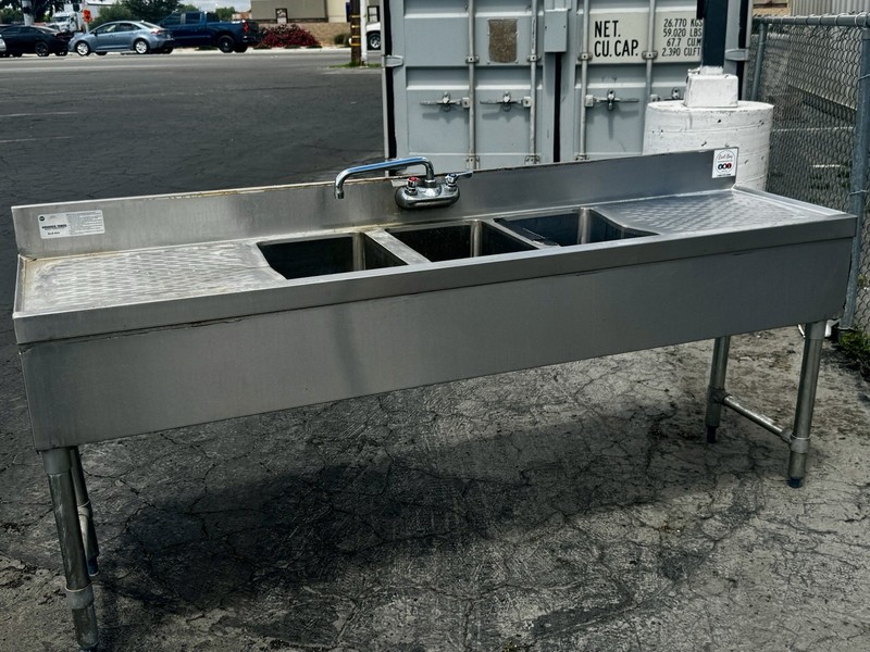 Advance Tabco FS-3-1818-18L 3-Comp Sink, 2 Drainboards, Faucet, 18ga